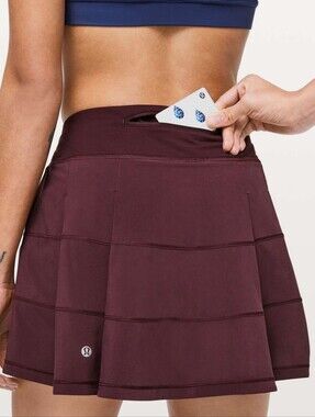 Lululemon Pace Rival Skirt °4-Way Stretch Size 8 Cassie Berry Color EUC.